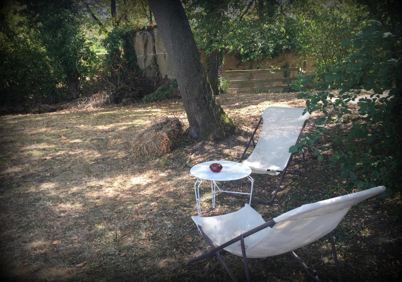 La Grange De La Batone - Bed And Breakfast Messimy-sur-Saone 外观 照片