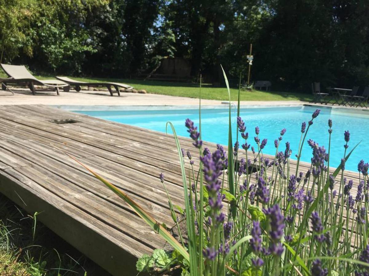 La Grange De La Batone - Bed And Breakfast Messimy-sur-Saone 外观 照片