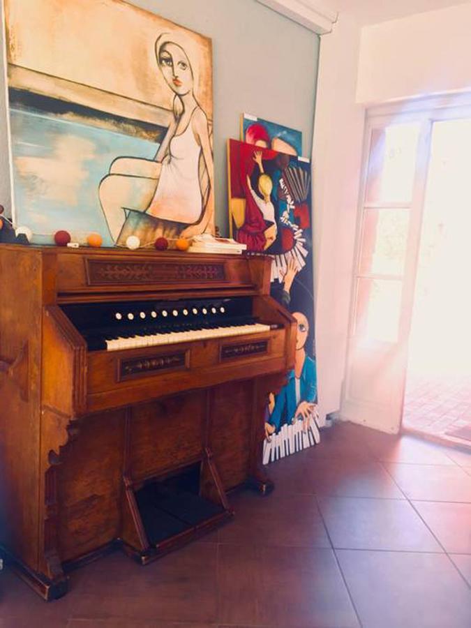 La Grange De La Batone - Bed And Breakfast Messimy-sur-Saone 外观 照片